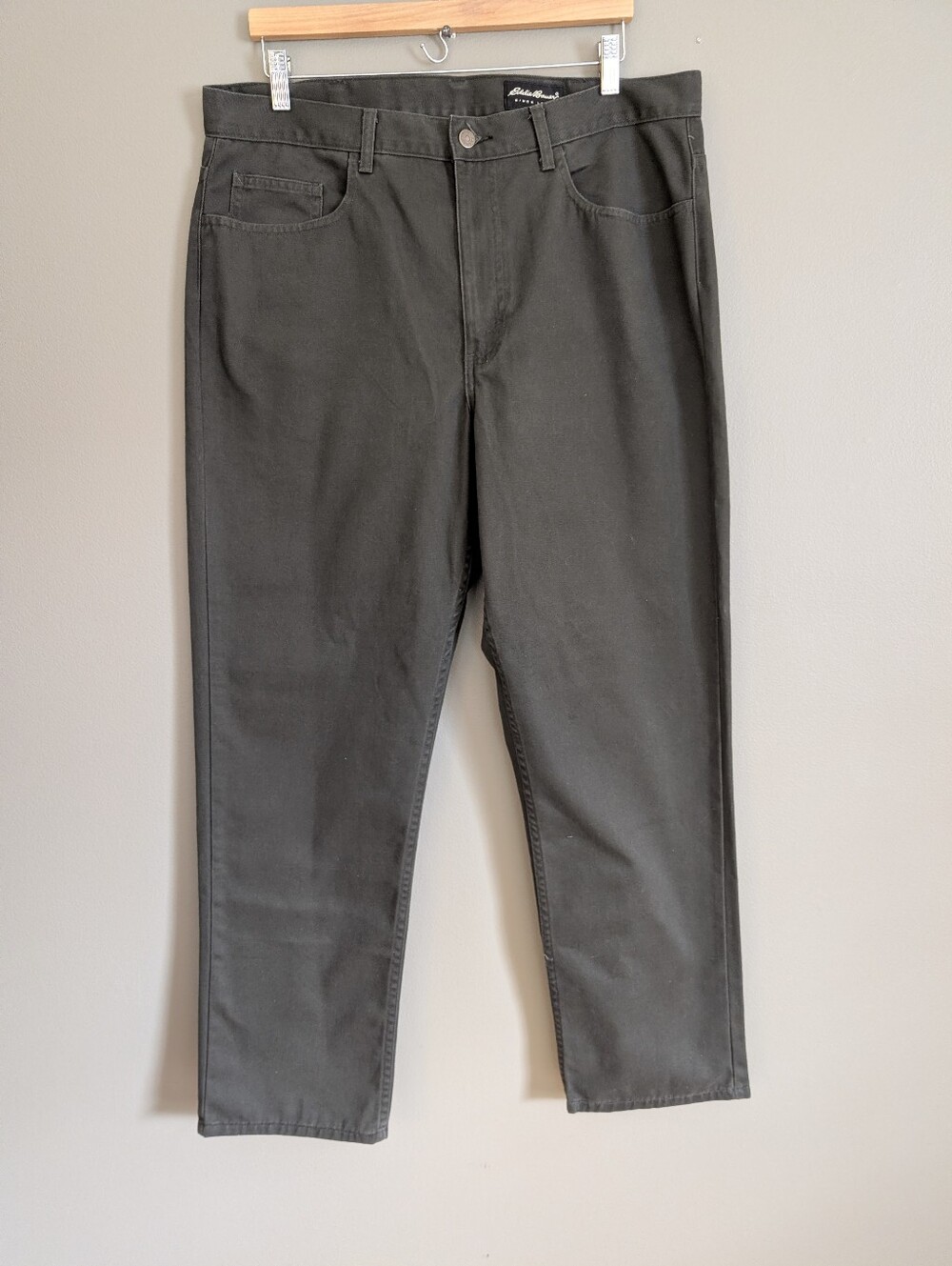 Eddie Bauer Utility Pants NWT Size 38x32